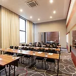 华沙广场酒店 酒店 4*