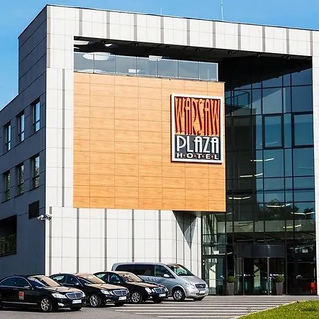 Hotel Plaza 4*