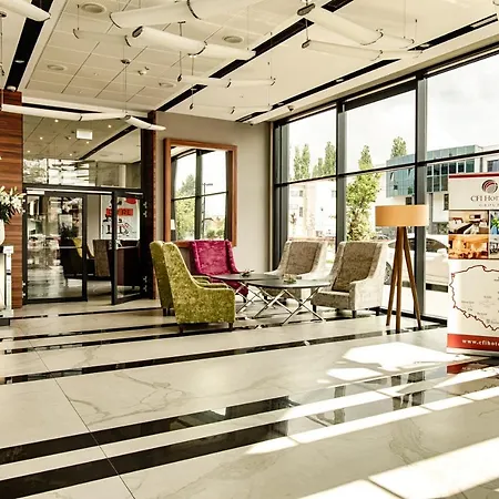 Hotel Plaza Varsavia