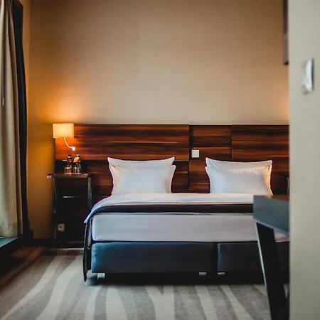 Hotel Plaza