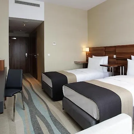 Plaza Hotel Warsaw