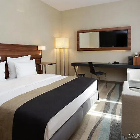 Hotel Plaza Warsaw