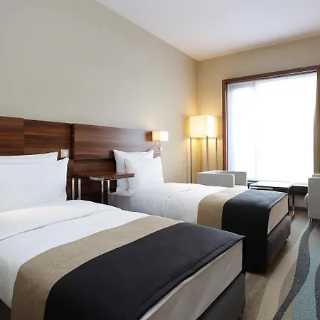 Hotel Plaza 4*