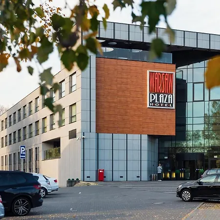 Plaza 4* Warsaw
